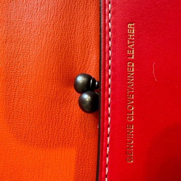 Coach Shoulder Bag DK 20215 - RED - Picture 4 of 8